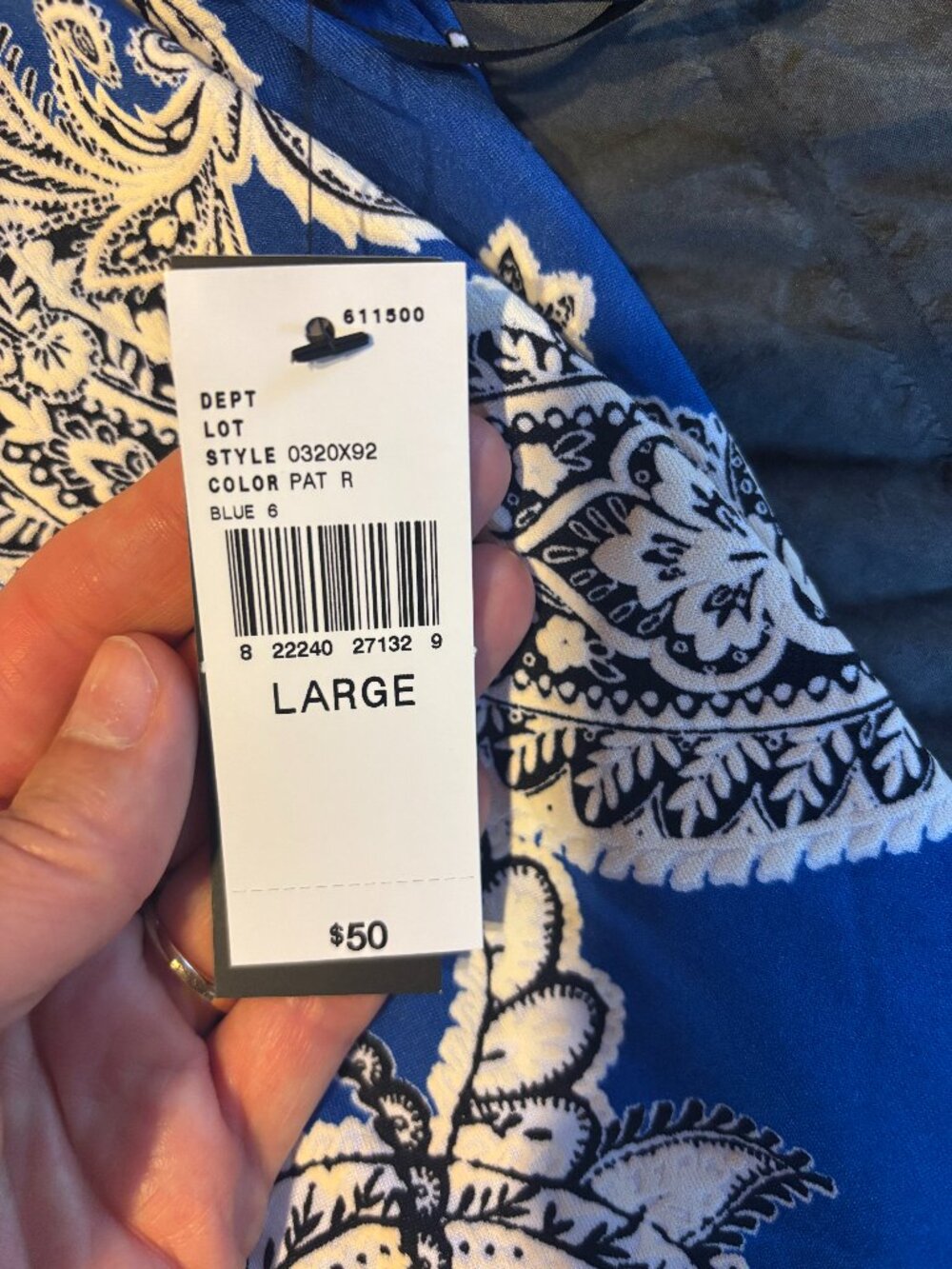 Beautiful NWT Summer Dress - Blue Paizley design SZ Large - Picture 2 of 4